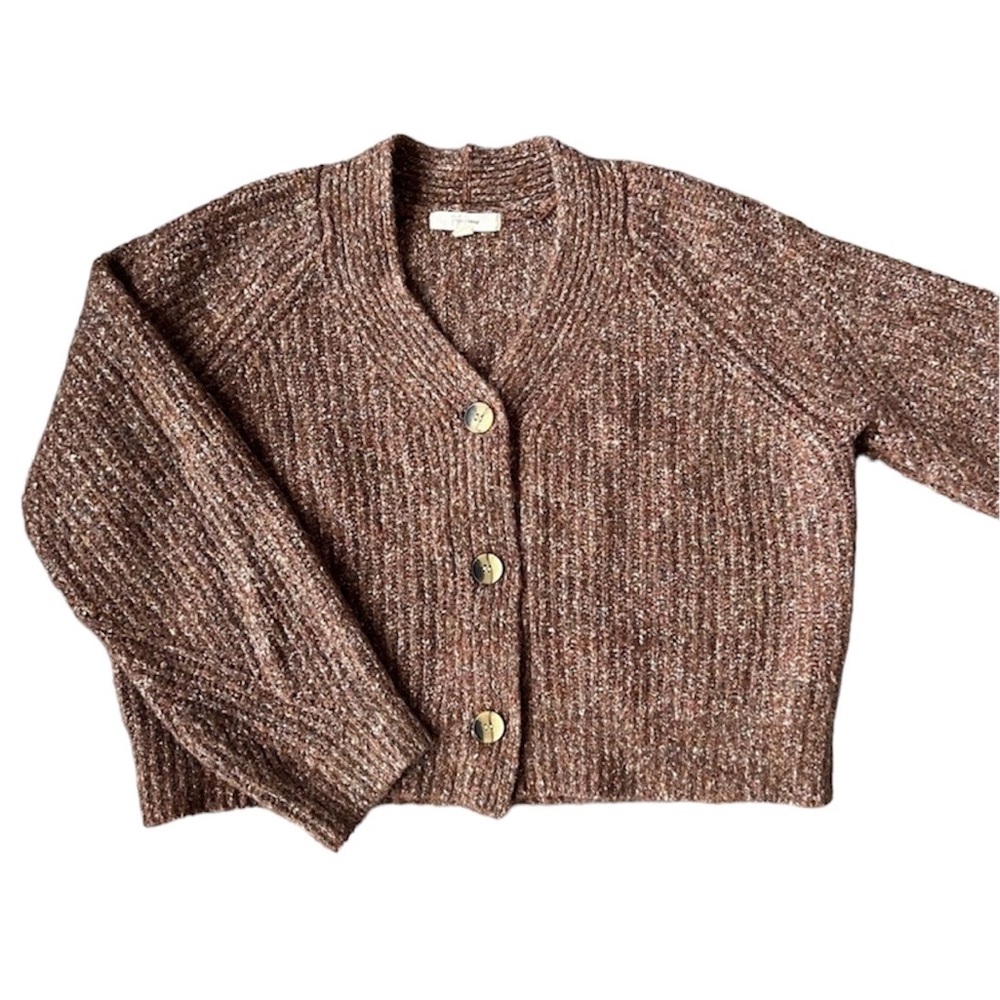 Cropped Sweater Cardigan Size Medium